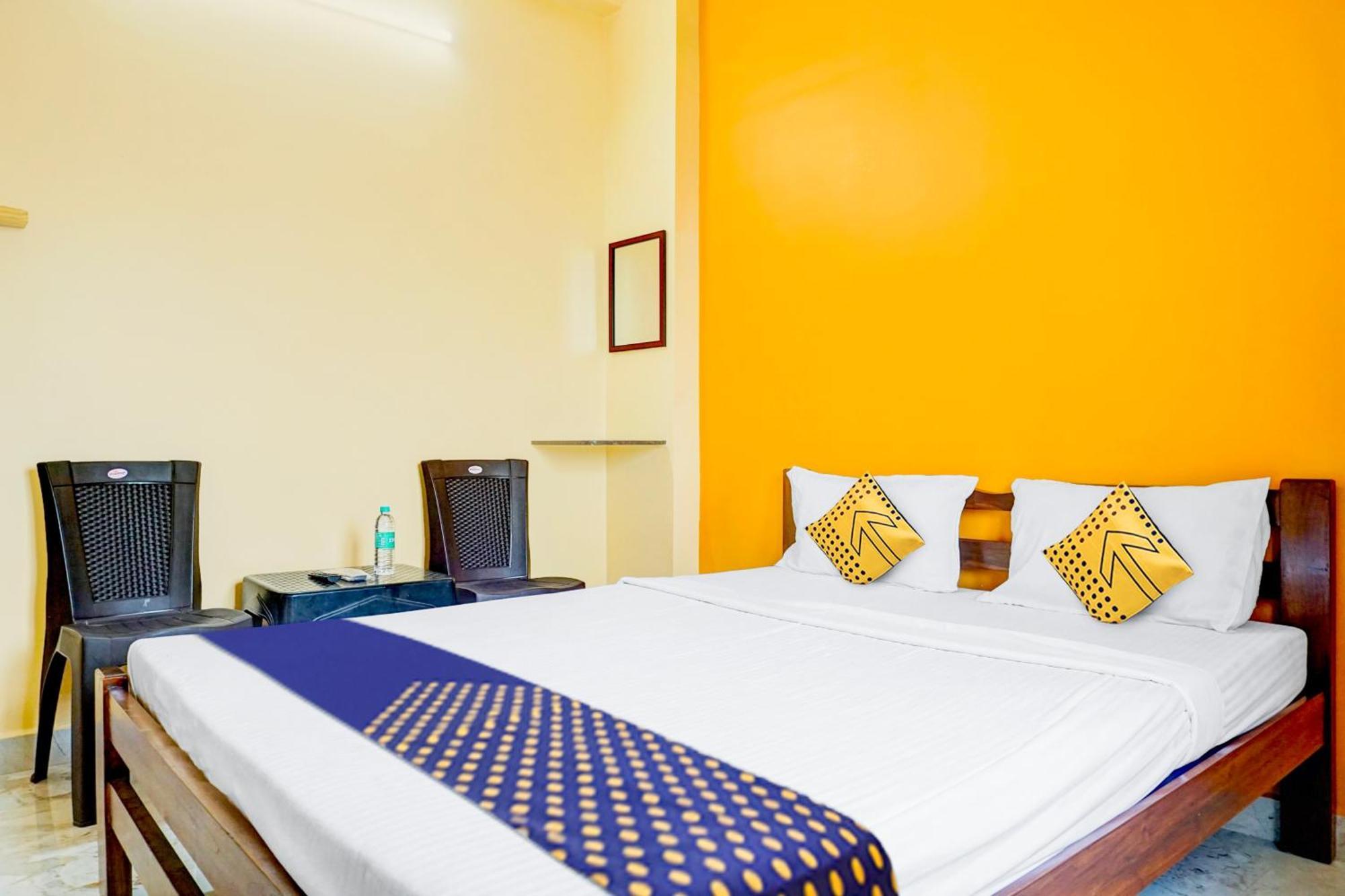 Spot On Hotel Shree Samarth Lodging Kolhapur Dış mekan fotoğraf